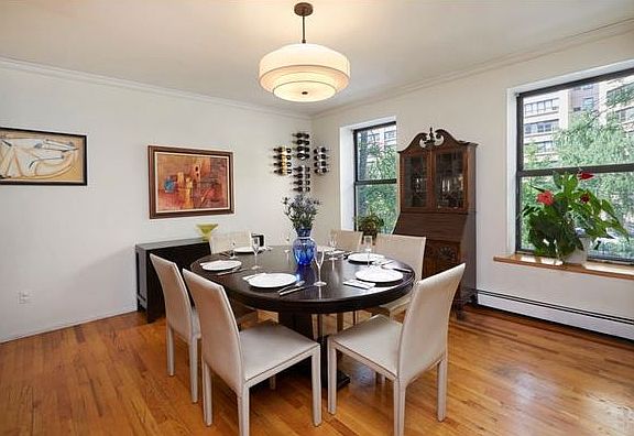 4th image of 4 W 109th St #2DE