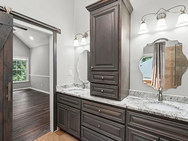 11355 Vedrines Dr — Photo 28