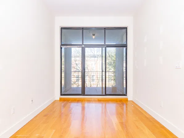 55-27 Myrtle Avenue image 1 of 15