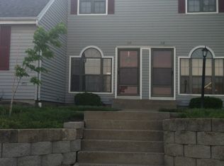114 Stonebridge Ln, Smithville, MO 64089