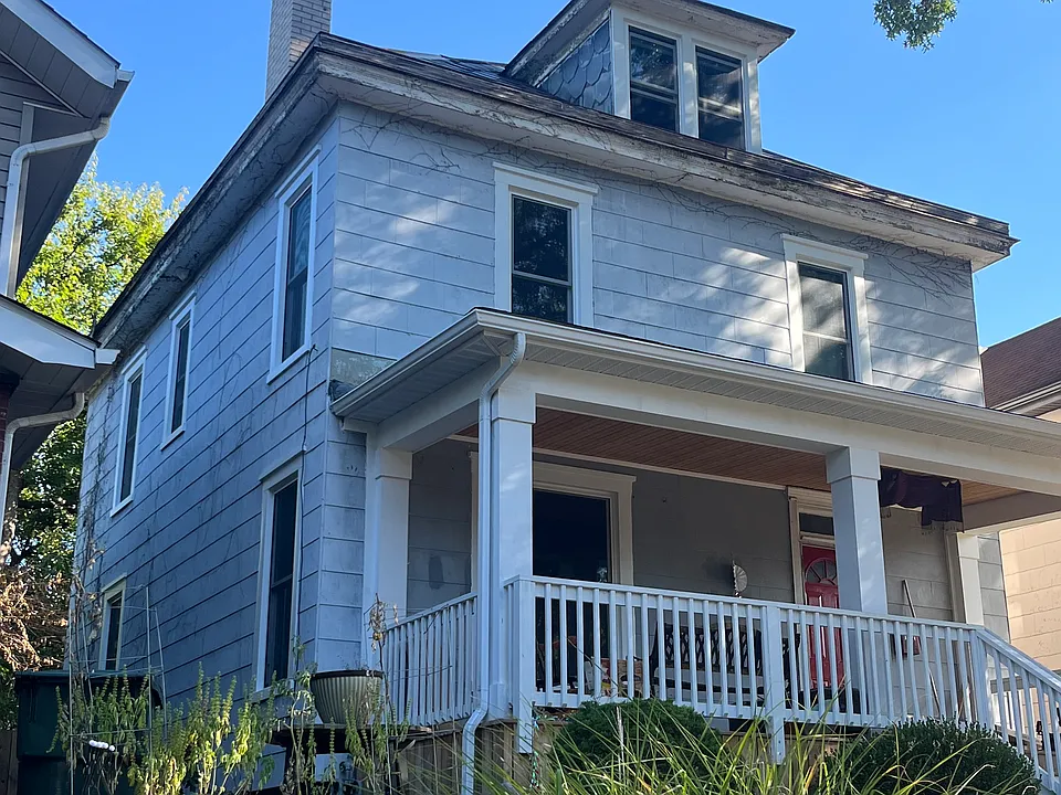252 E Blake Ave