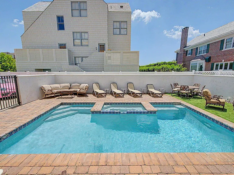112 S Rumson Ave — Photo 39