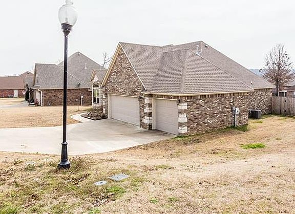 5th image of 3705 Brighton Pl