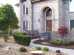 6027 Brittney Ln, Tinley Park, IL