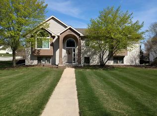 4503 Shiloh Pines Dr SE, Kentwood, MI 49546