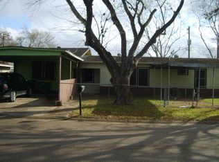 3002 Cedar St, Victoria, TX 77901