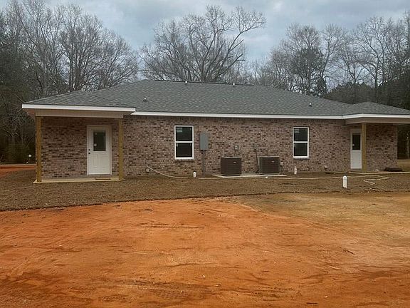 4th image of 1396 Neal Rd