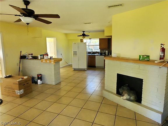 5th image of 226 N Crescent Lake Dr