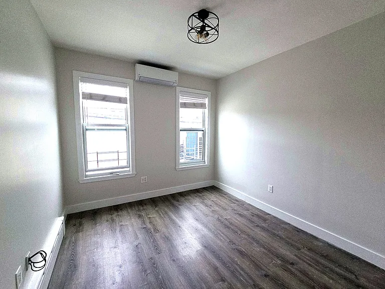 24-24 35th St #1D — Photo 11