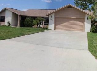1879 SW Woodside Way, Palm City, FL 34990