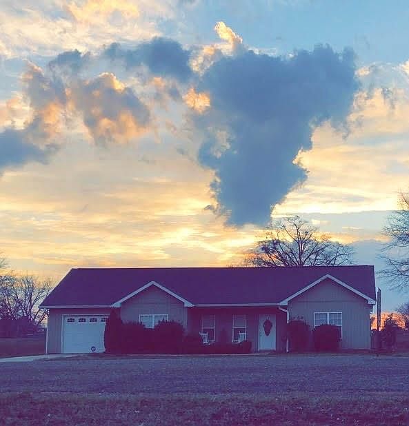 1st image of 146 Lanita Ln