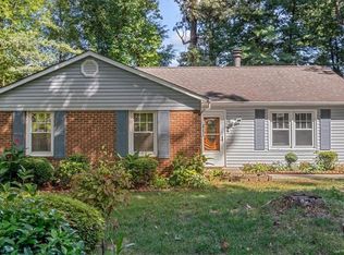 1 W Oak Ct, Greensboro, NC 27407