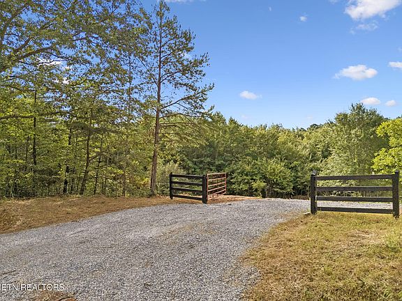 2nd image of Sheep Ranch Rd Tract 3