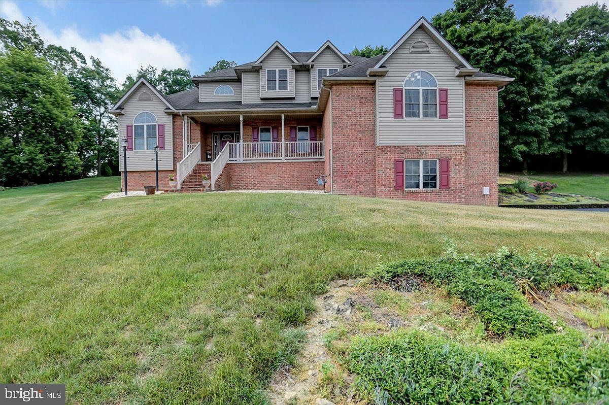 650 Crestwood Dr, Chambersburg, PA 17202 MLS PAFL2014116 Zillow