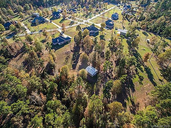 3rd image of 557 Bob White Ln