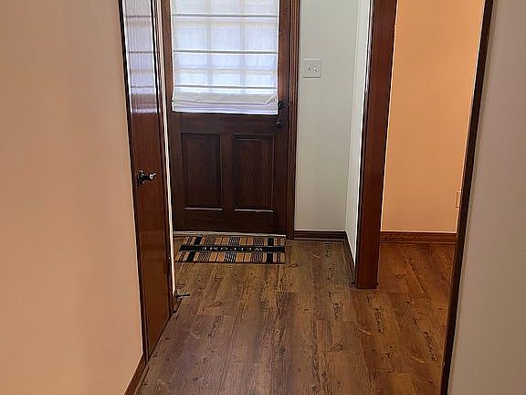 5th image of 572 Wedgewood Dr
