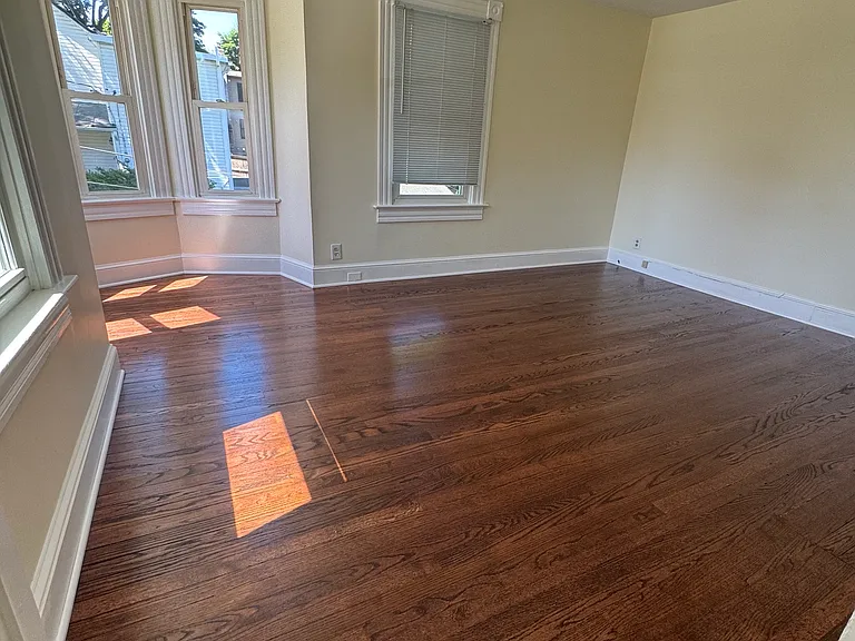 608 S Main St — Photo 13