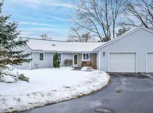 400 Lawn St, Cambridge, WI