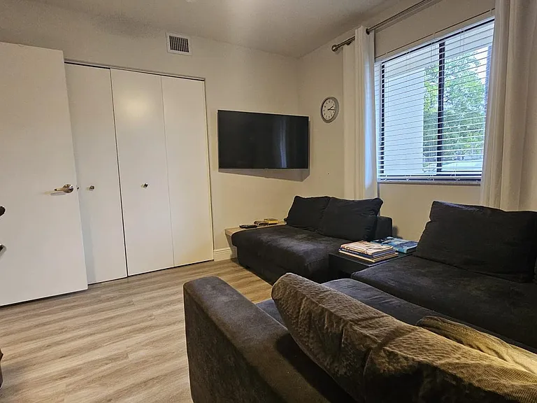 120 NW 70th St #1040 — Photo 9