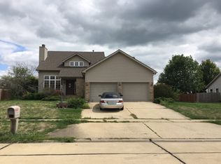 802 Kimela Dr, Mahomet, IL