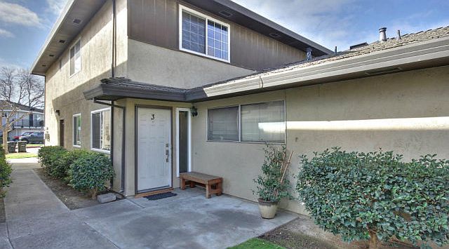 1st image of 218 Coy Dr APT 3
