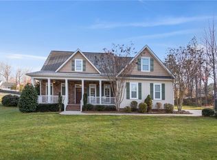 411 Ravencliff Ct, Lewisville, NC 27023