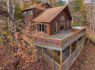 102 Red Oak Rd, Moneta, VA 24121