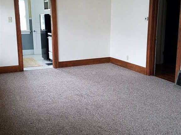 4th image of 912 31st St