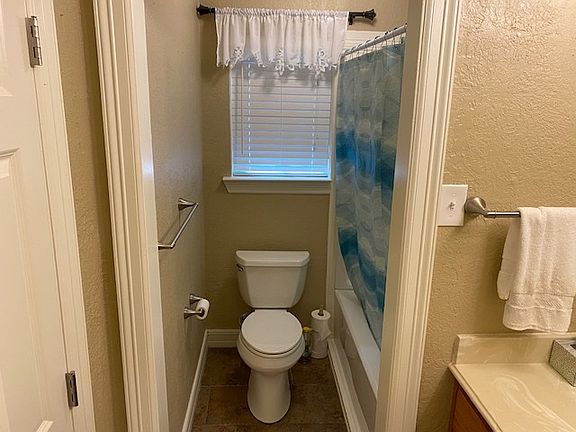 2nd image of 2414 McKee Dr