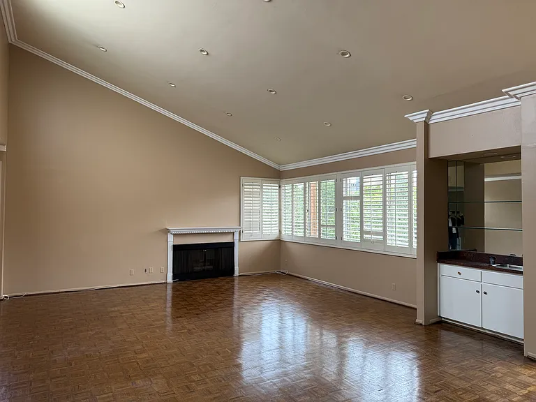 1500 Camden Ave #4 — Photo 2