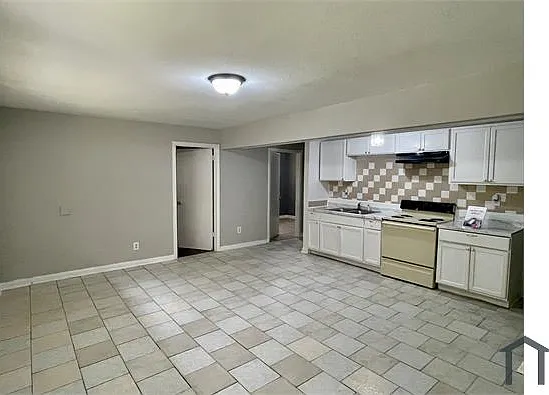 1738 Wright Ave #1 — Photo 3
