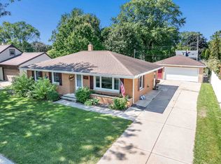 1506 S Oneida St, Green Bay, WI 54304