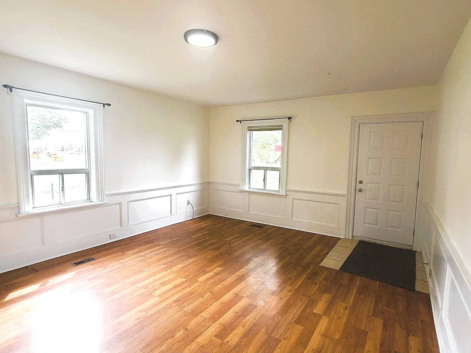 3 bed, $2,800 — Photo 3