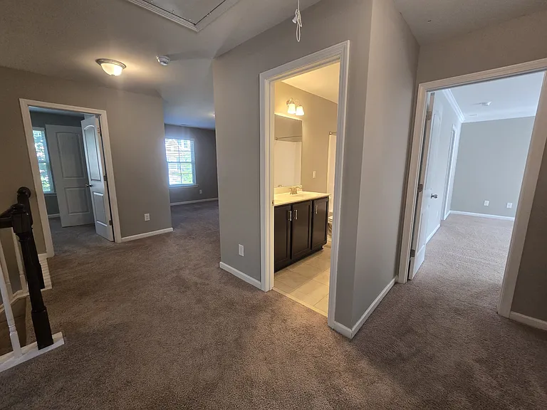 3917 Valley Side Ct — Photo 39