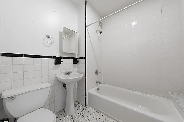 Rented by Corcoran | media 22