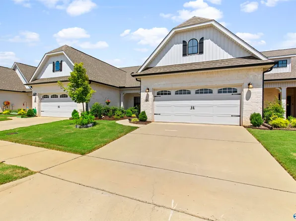 434 Ripple Lake Dr SW, Huntsville, AL 35824