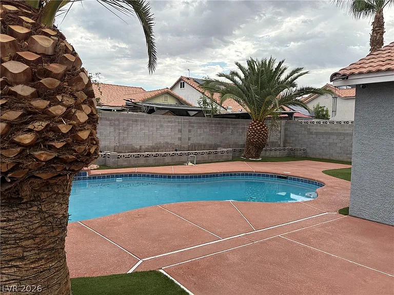 4402 Cassandra Dr — Photo 18