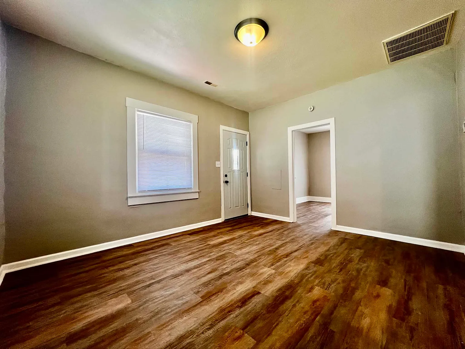 2 bed, 754 sqft, $950 — Photo 3