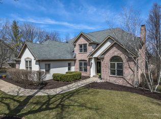 2198 Bay Oaks Dr, McHenry, IL 60051