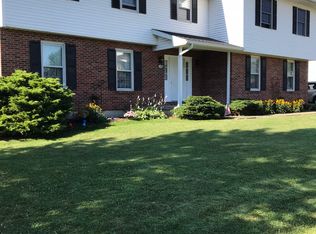 4212 Ammon Way, Whitehall, PA 18052