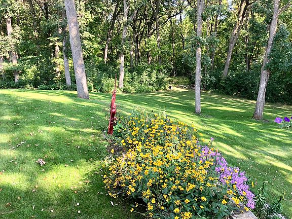 4th image of 23720 N Fox Lake Ln
