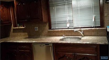 4th image of 707 Hillside Ave
