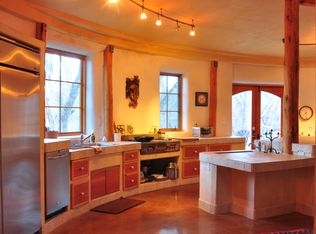 332 E Mica Ave, Crestone, CO 81131