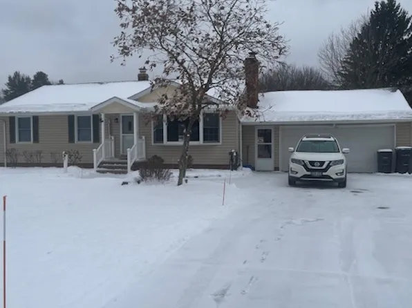 34950 Bainbridge Rd, Solon, OH 44139