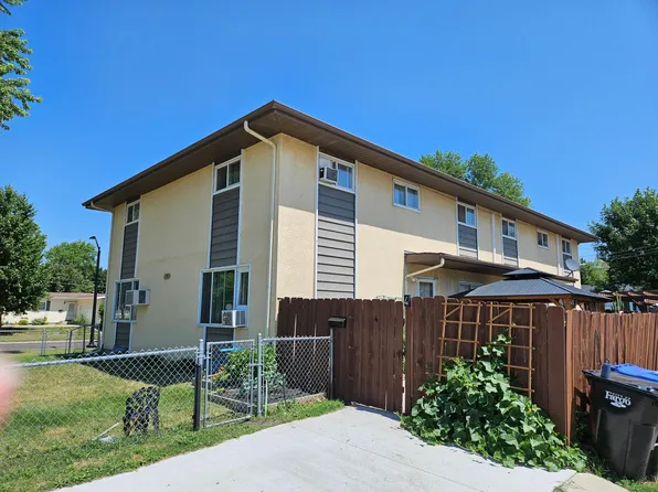 2939 8th St N APT 4, Fargo, ND 58102