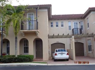 6901 Julia Gardens Dr, Coconut Creek, FL 33073