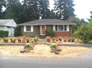 12555 14th Ave NE, Seattle, WA 98125
