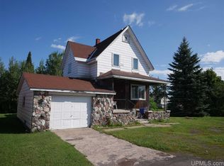 26248 E Pine St, Calumet, MI 49913