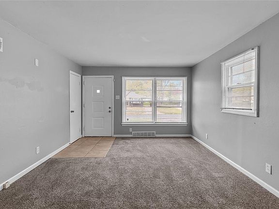 3rd image of 1730 Mark Twain Dr