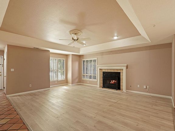5th image of 176 Rivergate Pl
